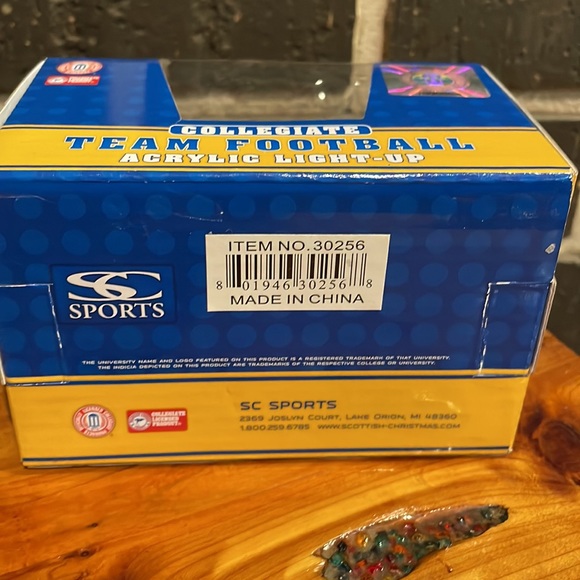 Ohio State Ornament - Picture 2 of 5